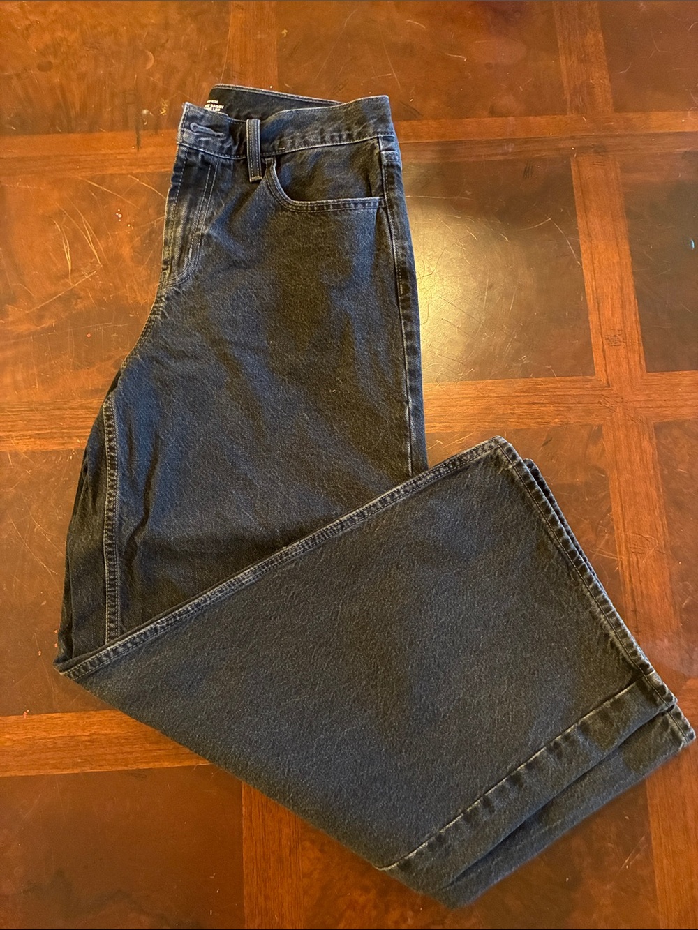 Old Navy Mid Ride Wide Leg Women’s Jean